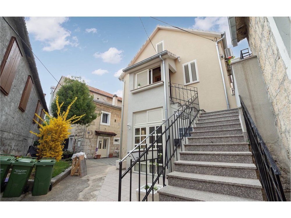 Holiday apartment in Sinj from £36 per night