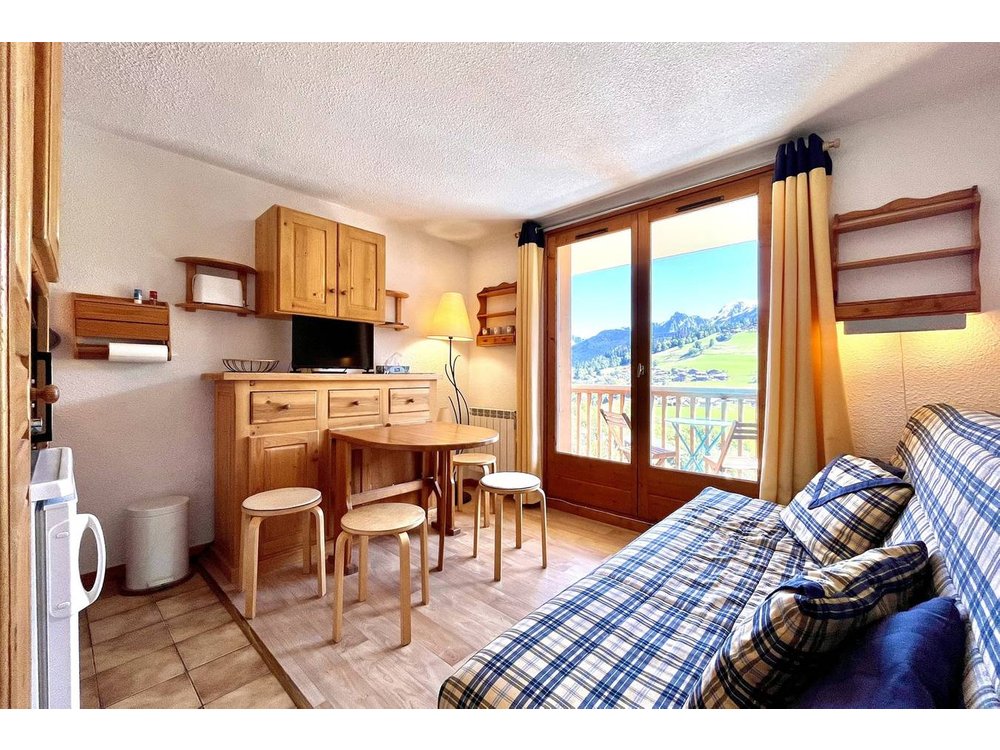 Holiday apartment in Combloux from £62 per night