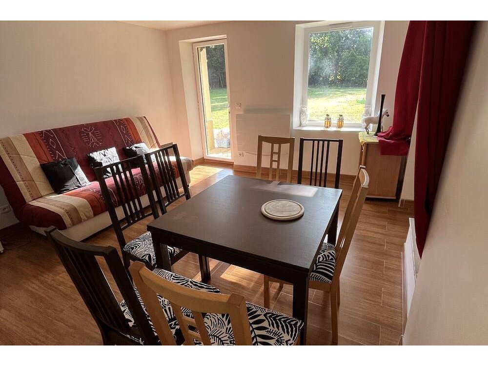Holiday apartment in Seine-et-Marne from £121 per night