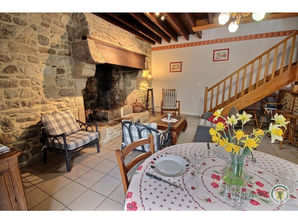 Holiday home in Côtes-d'Armor from £39 per night
