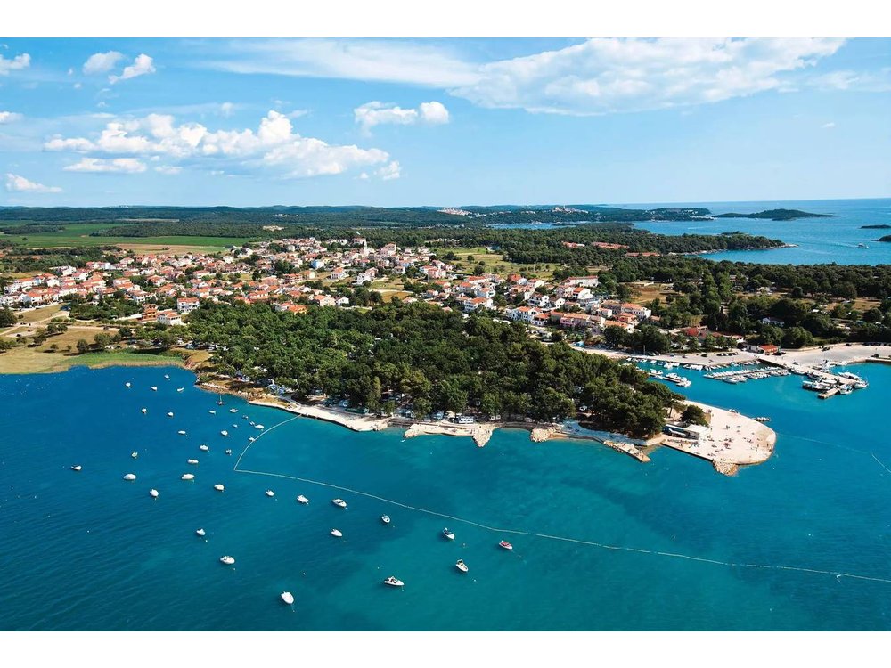 Camping in Funtana from £77 per night