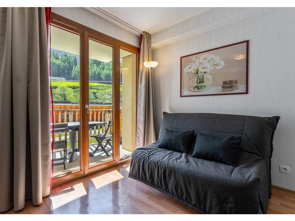 Holiday apartment in Les Orres from £32 per night