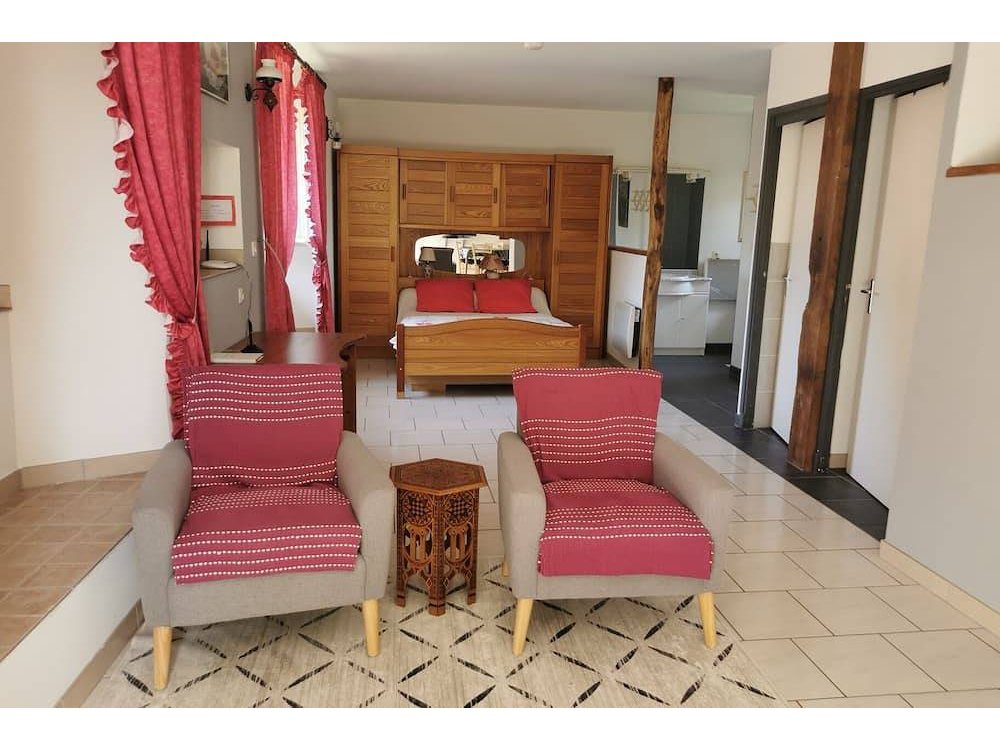 Holiday home in Tarn from £37 per night