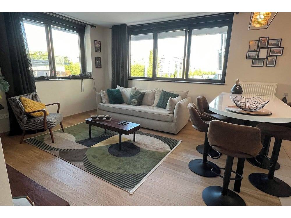 Holiday apartment in Nanterre from £184 per night