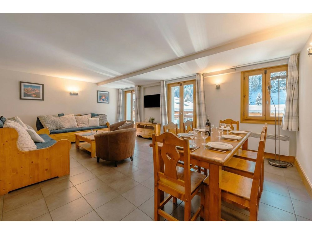 Holiday apartment in Rhone-Alps from £348 per night