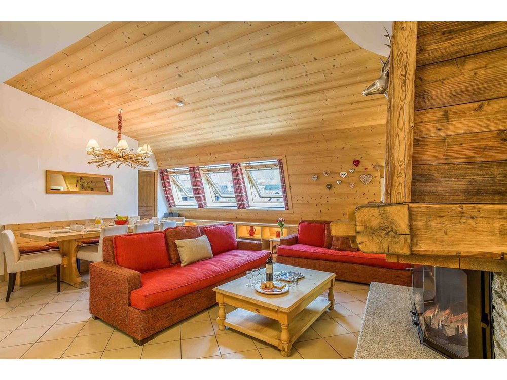 Holiday apartment in Rhone-Alps from £333 per night