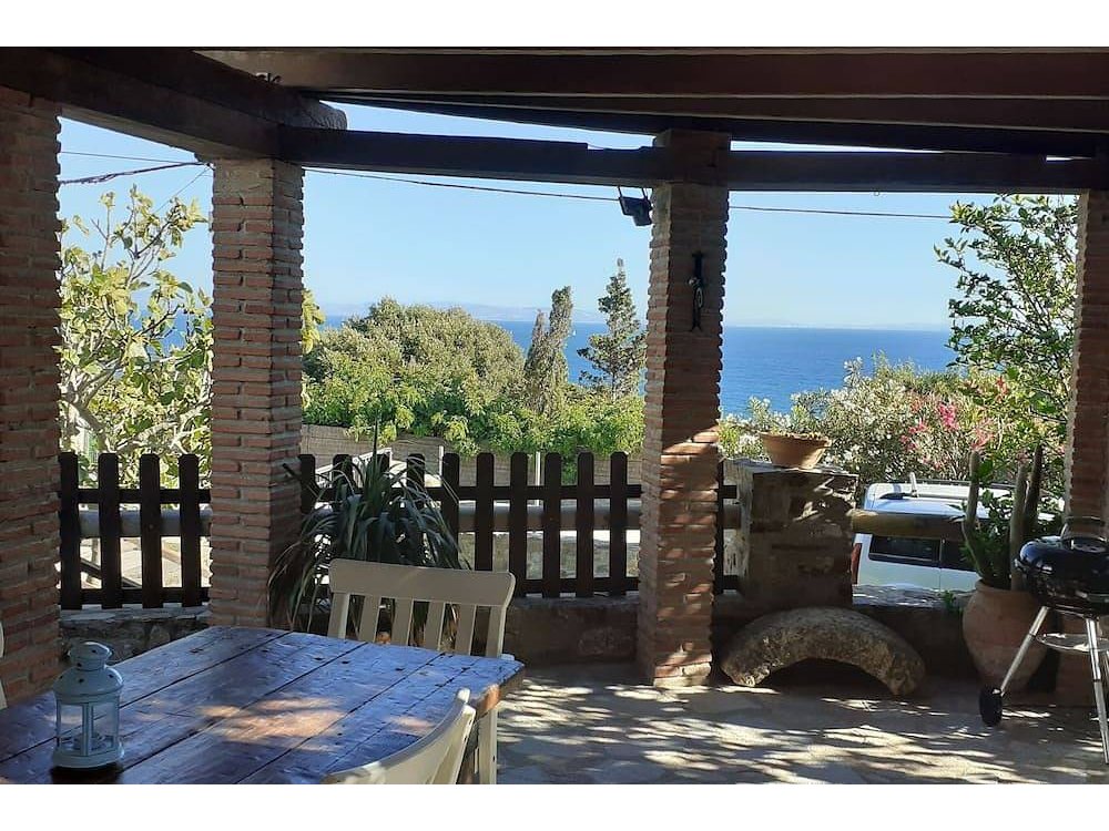 Holiday home in Tarifa from £61 per night