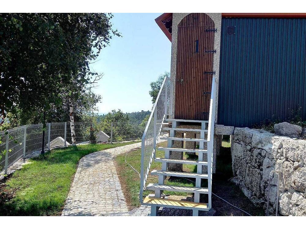 Holiday home in Ave from £53 per night