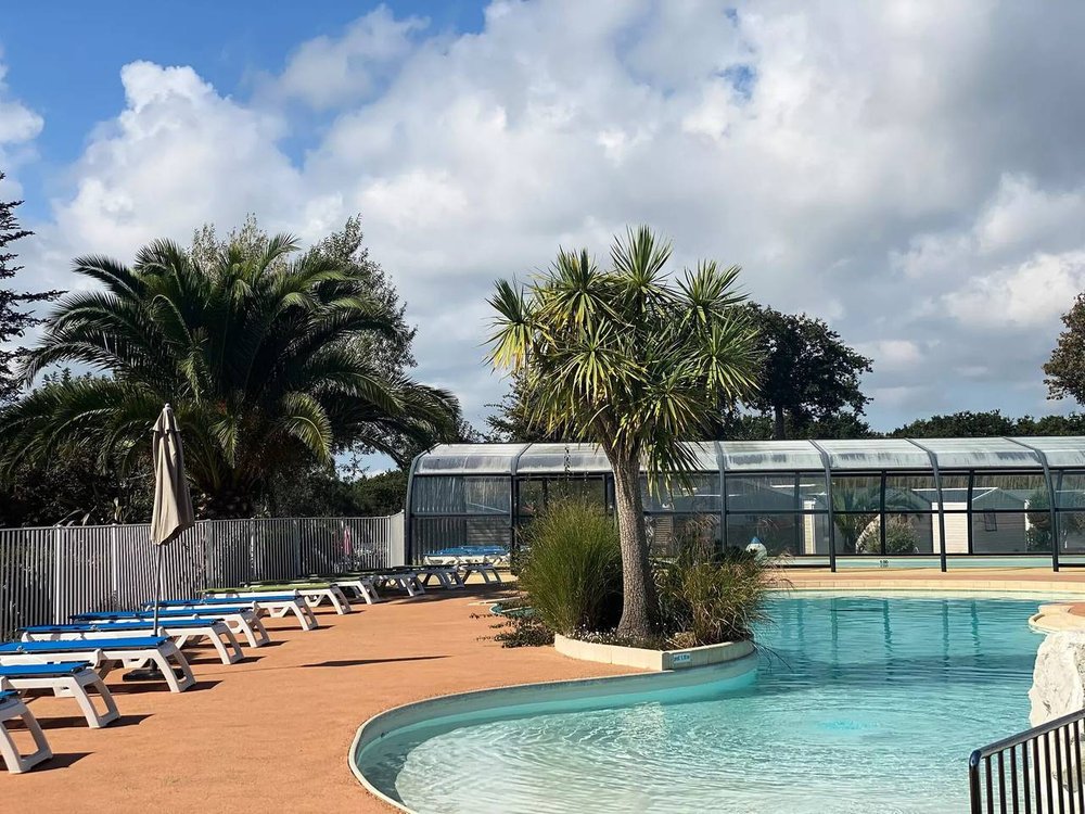 Camping in Combrit from £39 per night