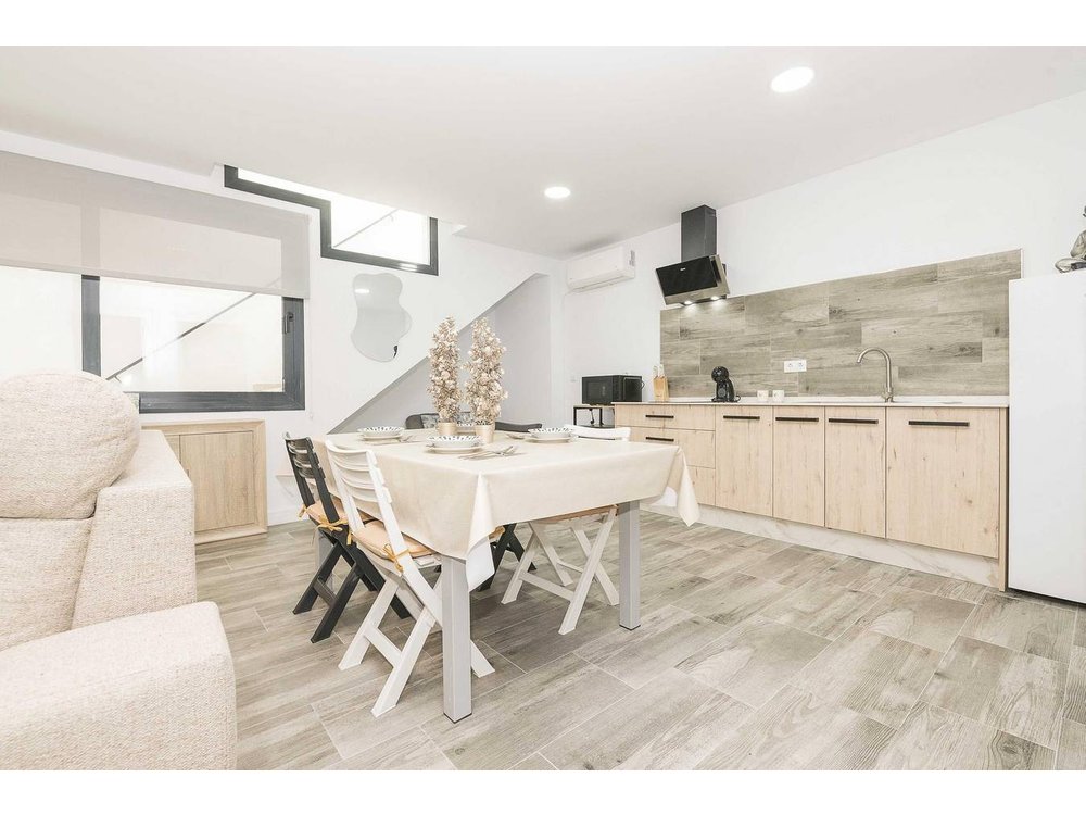 Holiday apartment in Rota from £127 per night