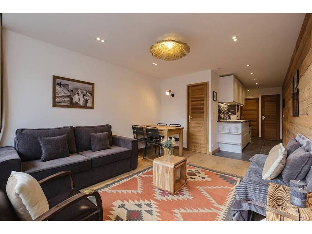 Holiday apartment in Rhone-Alps from £342 per night