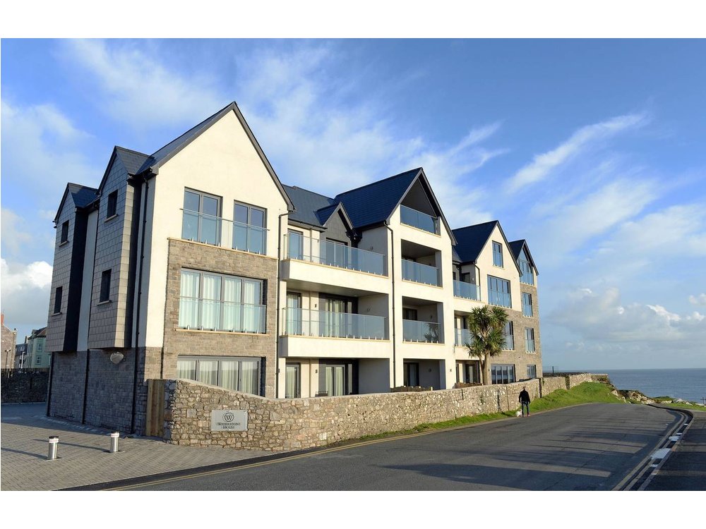 Holiday apartment in Tenby from £197 per night