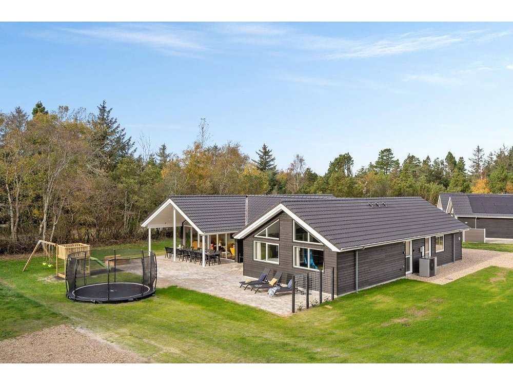 Holiday home in Nørre Nebel from £294 per night