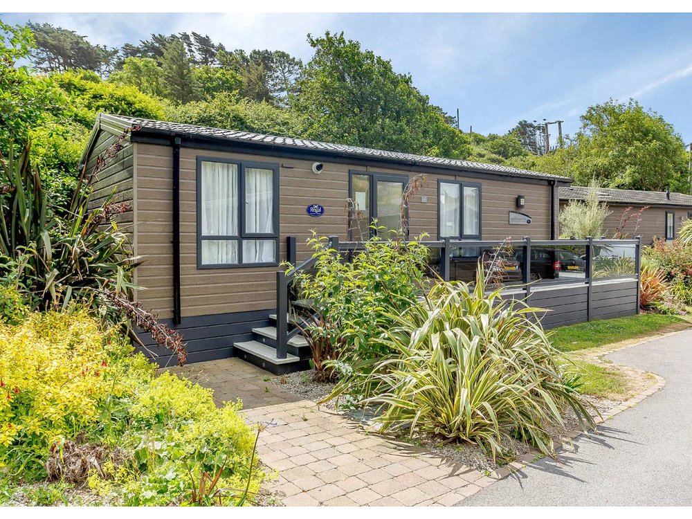 Holiday home in Mullion from £49 per night
