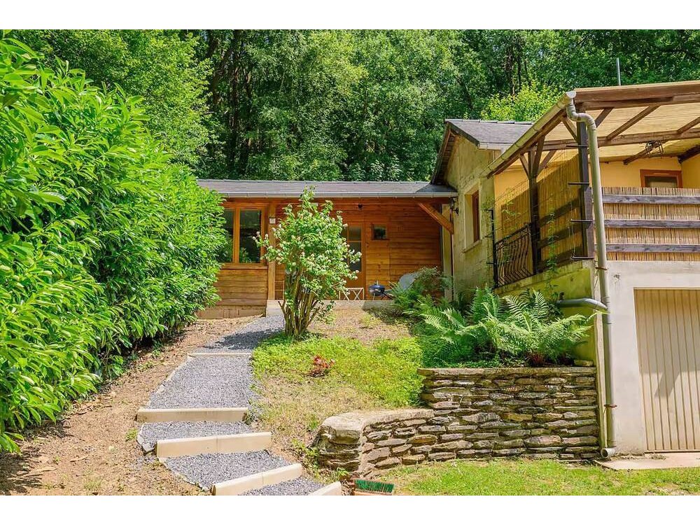 Holiday home in Haulmé from £43 per night