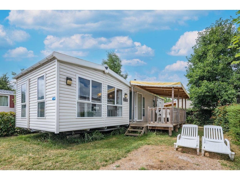 Camping in Onzain from £76 per night