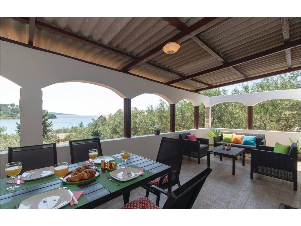 Holiday home in Korcula from £47 per night