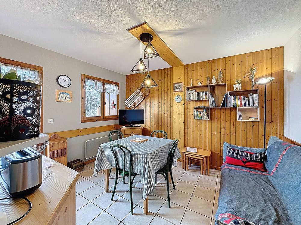 Holiday apartment in Combloux from £99 per night