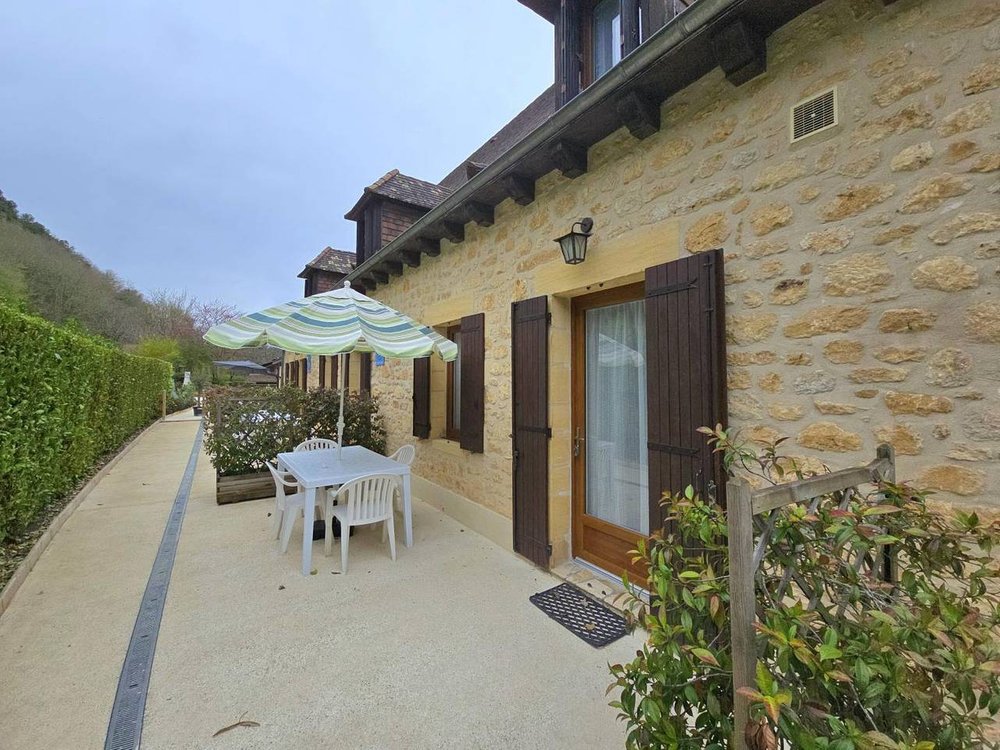 Holiday home in Domme from £57 per night