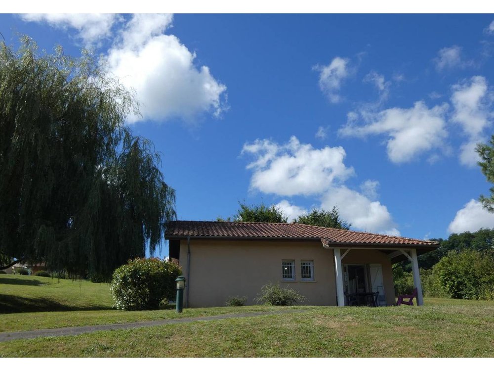 Holiday home in Landes from £62 per night