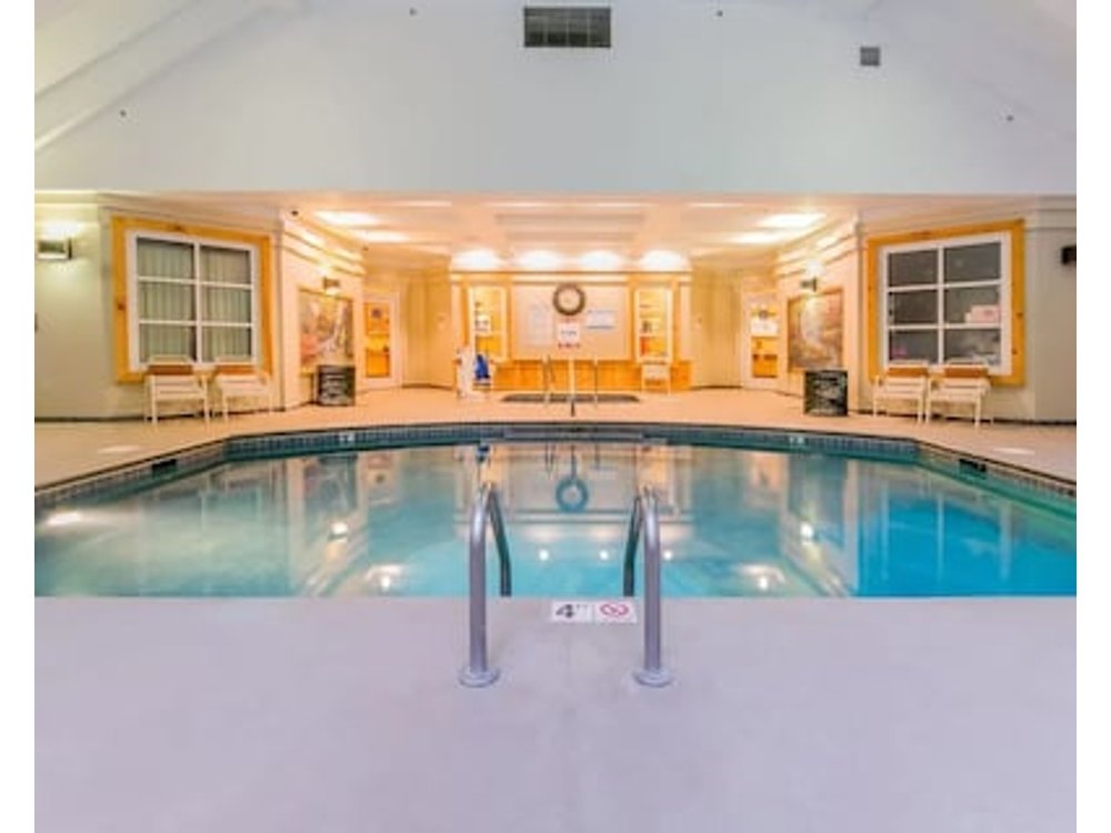 Private Villa Near Great Smoky Mountains National Park | Pools + Waterpark