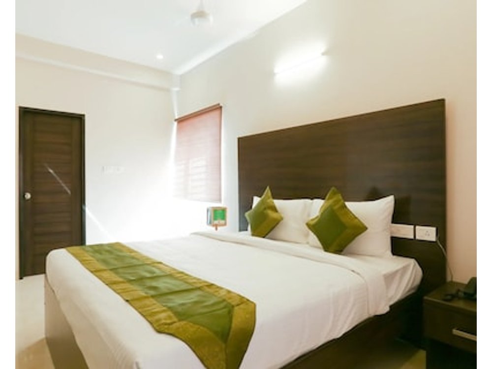Treebo Trend Hi Line Apartments Kalapatti