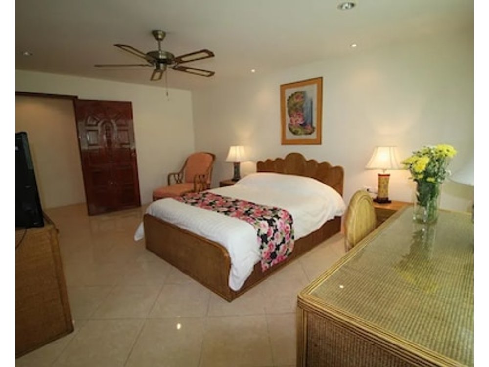 Butterfly Garden Boutique Residences By Frasier A Lifestyle Destination Apt And Villas 1 To 3 Bedroom Units 2 Full Bathrooms Rain Shower Spa Bath