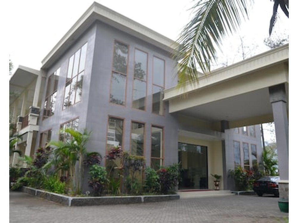 Selorejo Resort Mitra RedDoorz