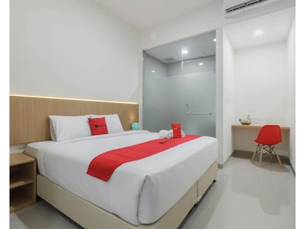 RedDoorz near Mall SKA Pekanbaru