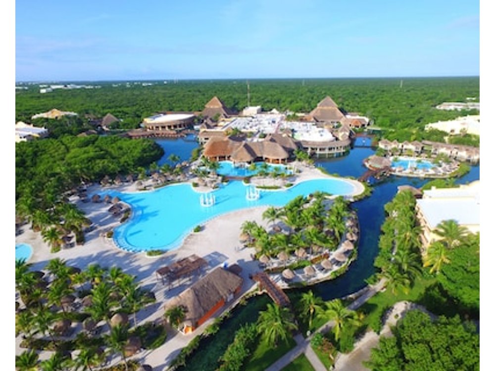 Grand Palladium Select White Sand Resort & Spa - All Inclusive