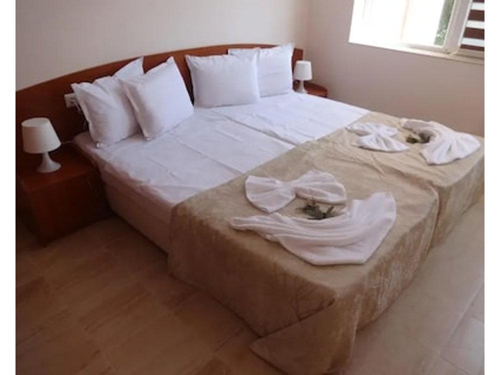 CAPUCCINO GUEST APARTMENTS - FREE PARKING and Wi-Fi