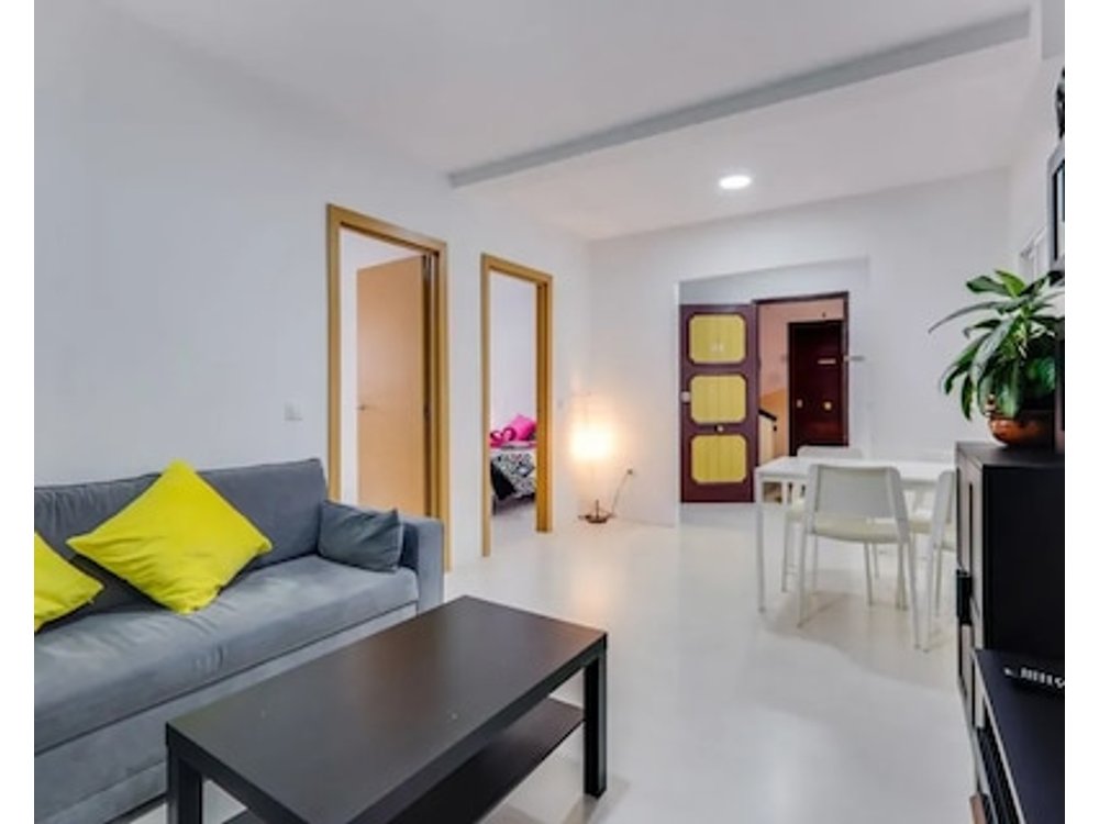 Stylish Holiday Apartment In The Centre Of Santa Cruz And Wi-fi