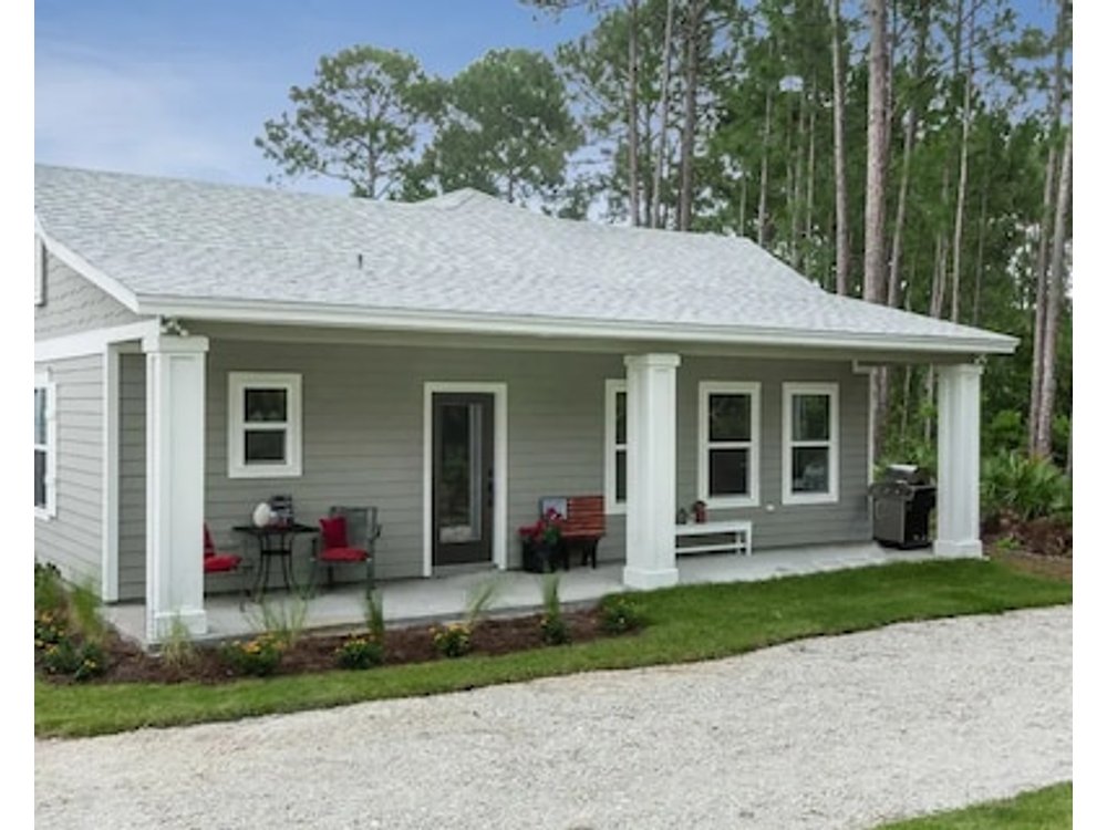 Pine Breeze Cottage - A Beautiful Place To Rest Your Head