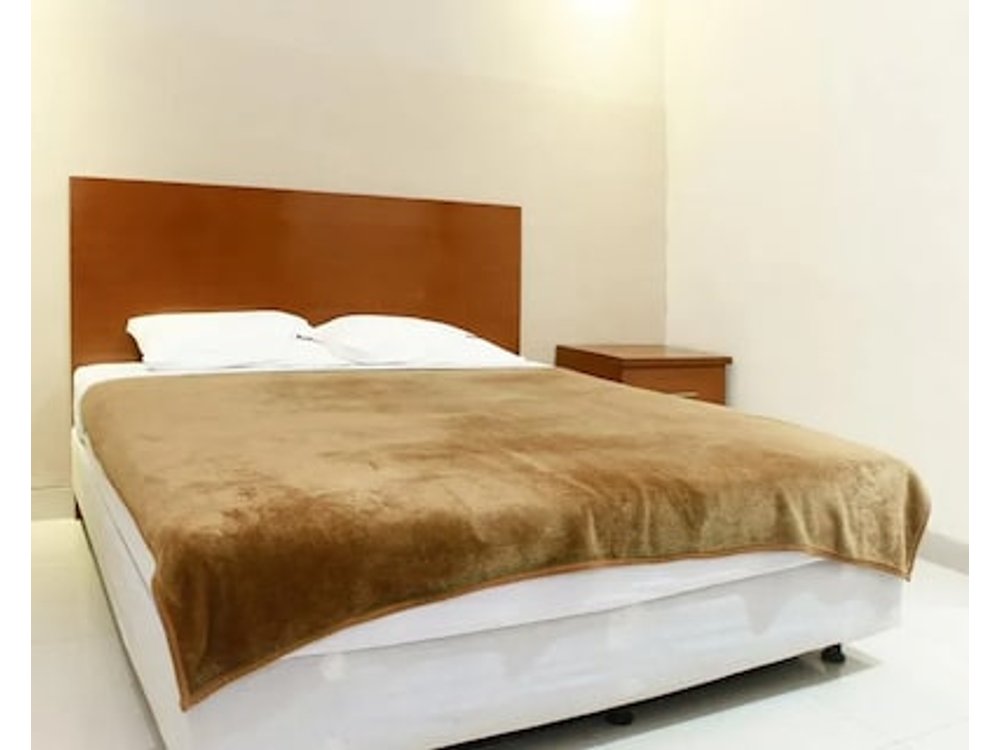 Reddoorz Near Balai Kota Surabaya
