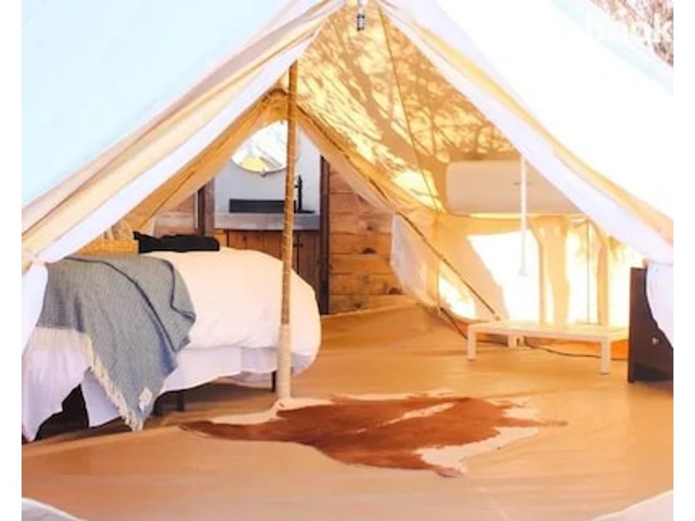 Glamping Valle de Guadalupe with Private Bathrooms by YUMA Resort