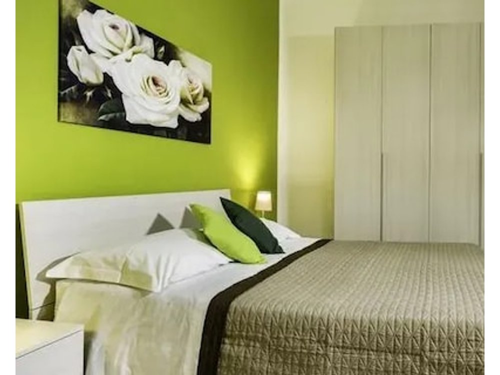 Arricàmpati Airport Rooms & Bringo Car Rental