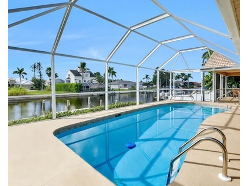 Rare Western Exposure Marco Island Getaway Home - Best Sunset Views & Free Wifi
