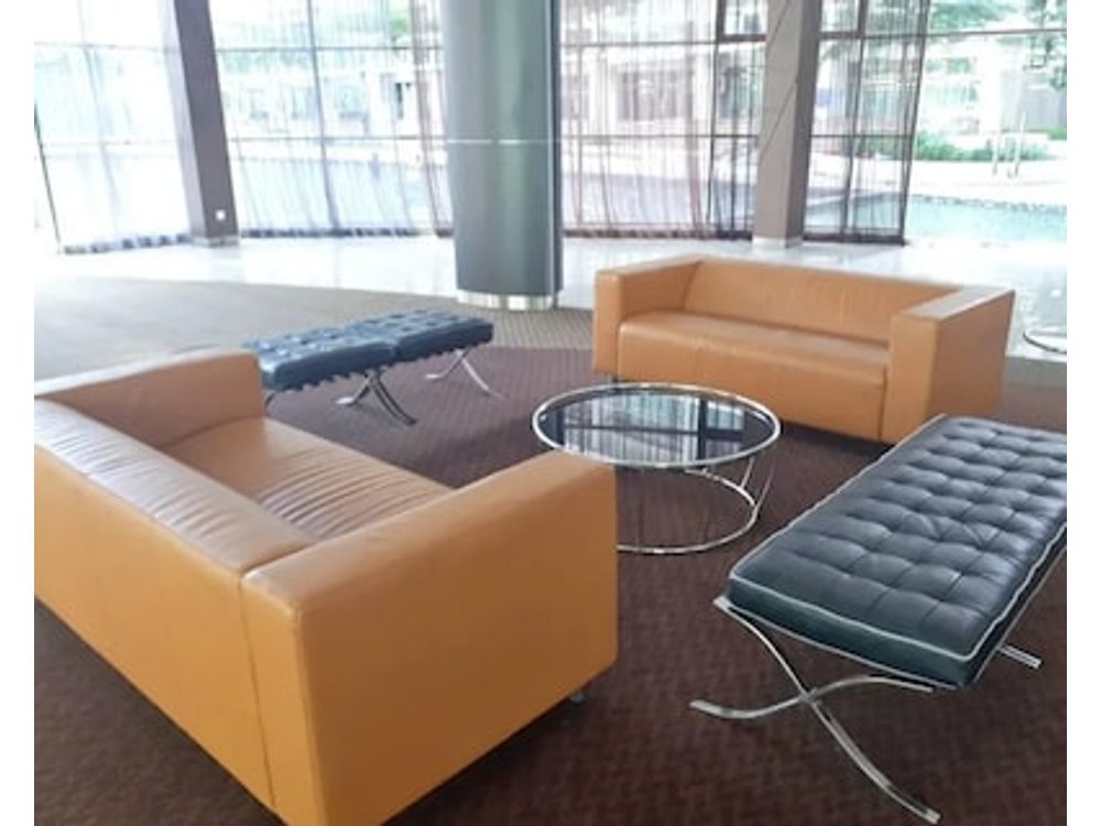 Palazio Mt Austin 3 Bedrooms Apartment