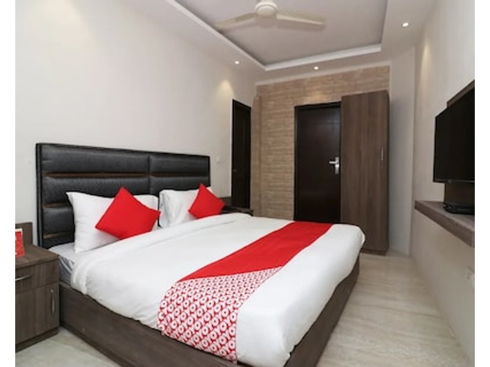 Hotel Gokul Grand Near SR Nagar Police Station