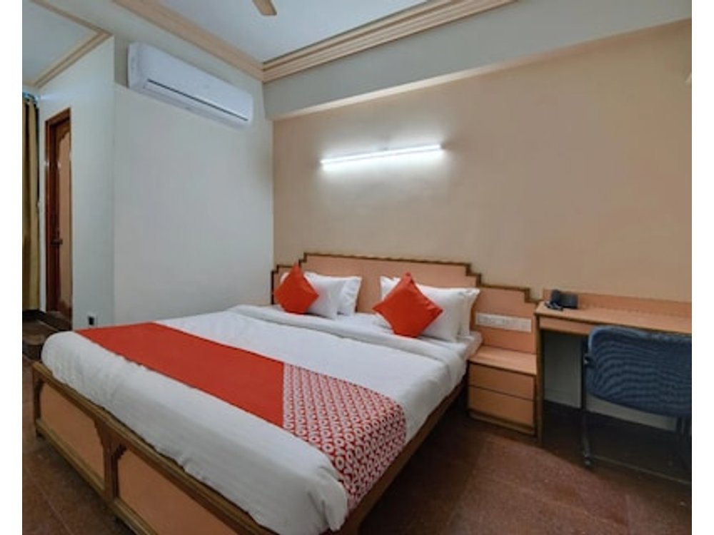Hotel O Jamalpur Ahmedabad Formerly Hotel Peace