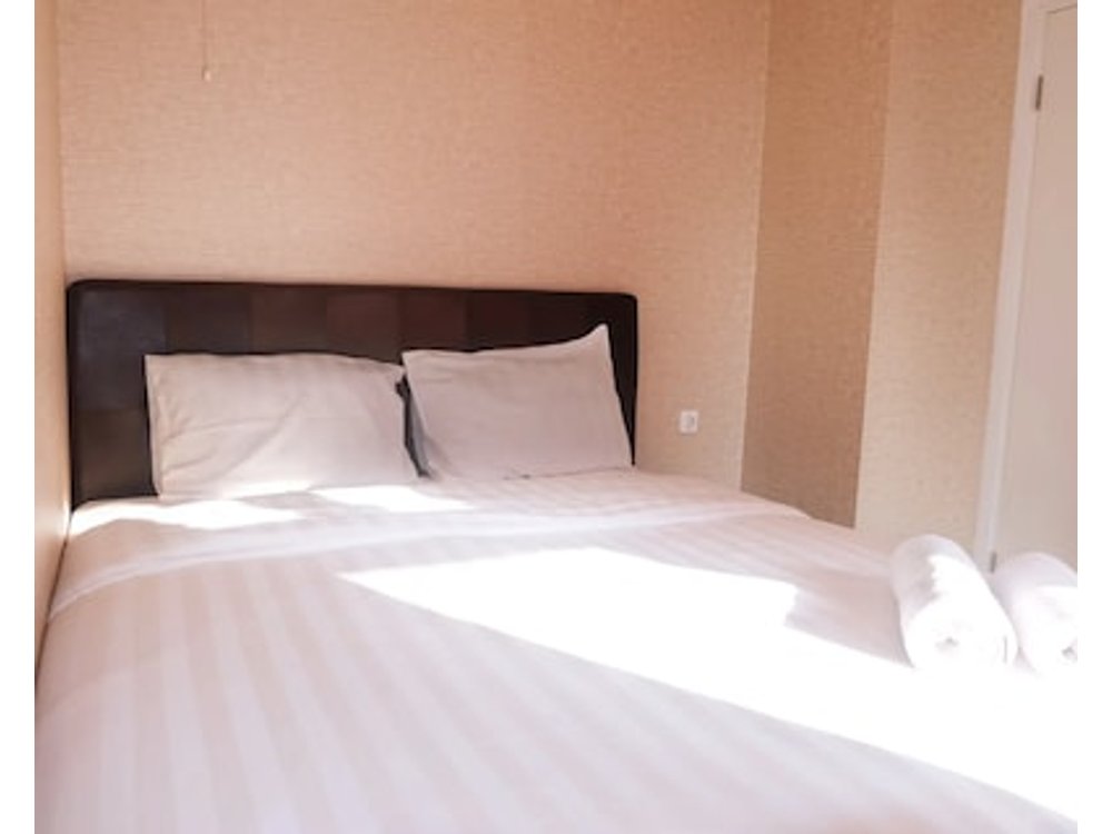 Good 2Br Apartment At Green Pramuka City By Travelio