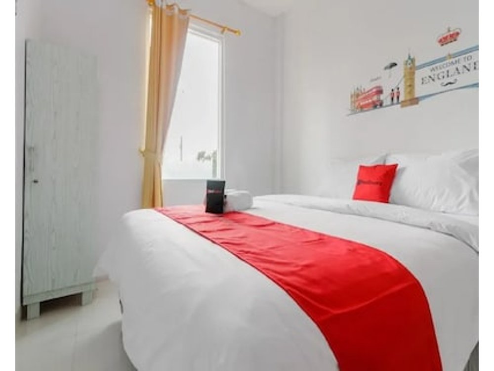 RedDoorz Plus near Taman Rasuna Menteng