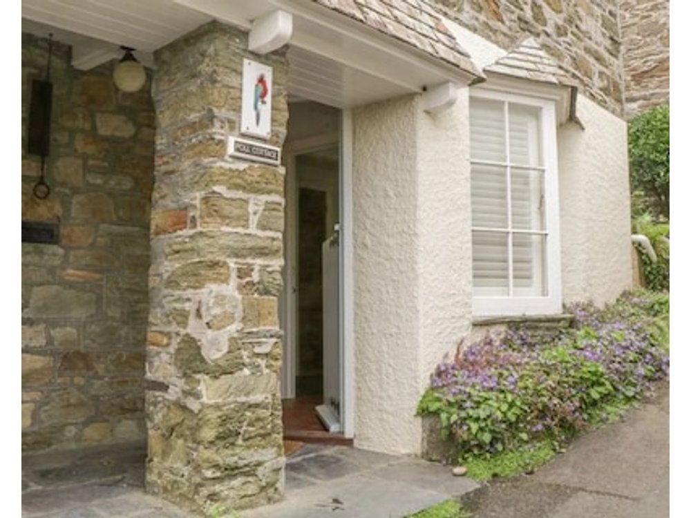 Aune Cottage Romantic With Open Fire In Salcombe Ref 995221
