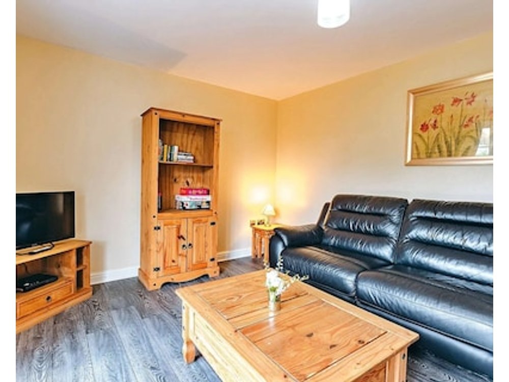 1-bedroom Cottage With Scenic Views No Deposit
