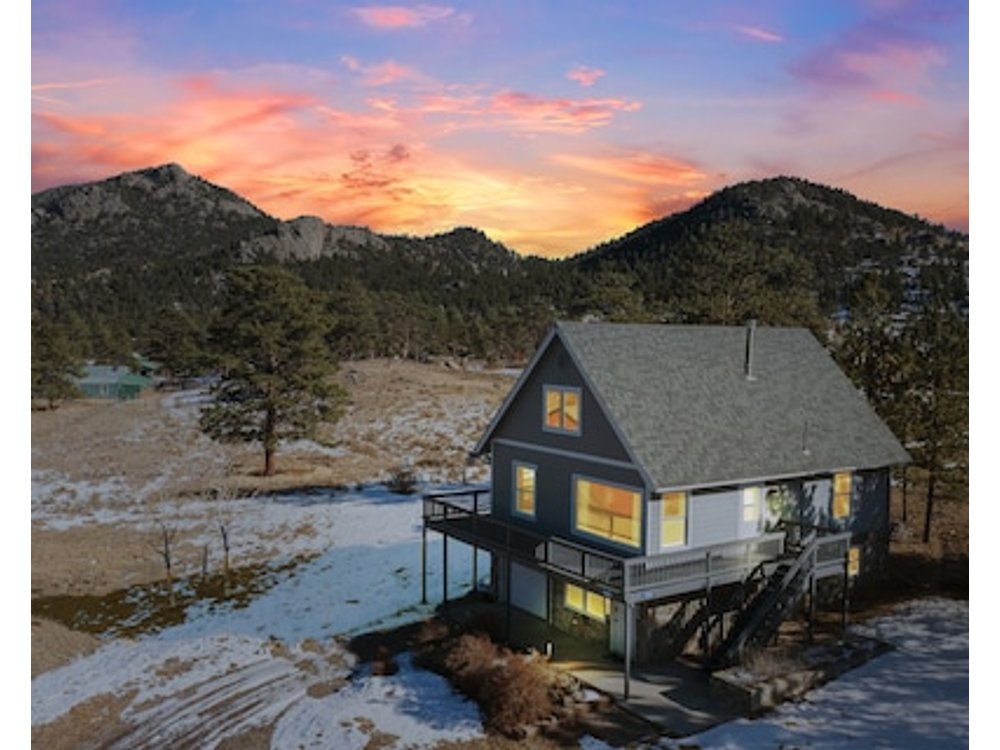 Grandmas Mountain Getaway - Charming Cabin Close To Rmnp -- 20-ncd3183
