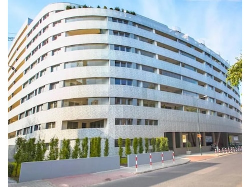 Oxygen Apartment In The Heart Of Warsaw Entertainment And Financial Centre.