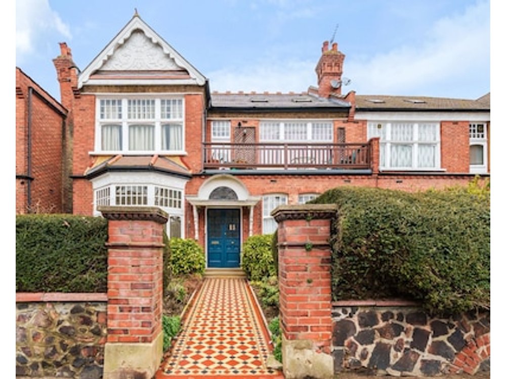Just Refurbished Beautiful 1 Bed Garden Flat In Muswell Hill London