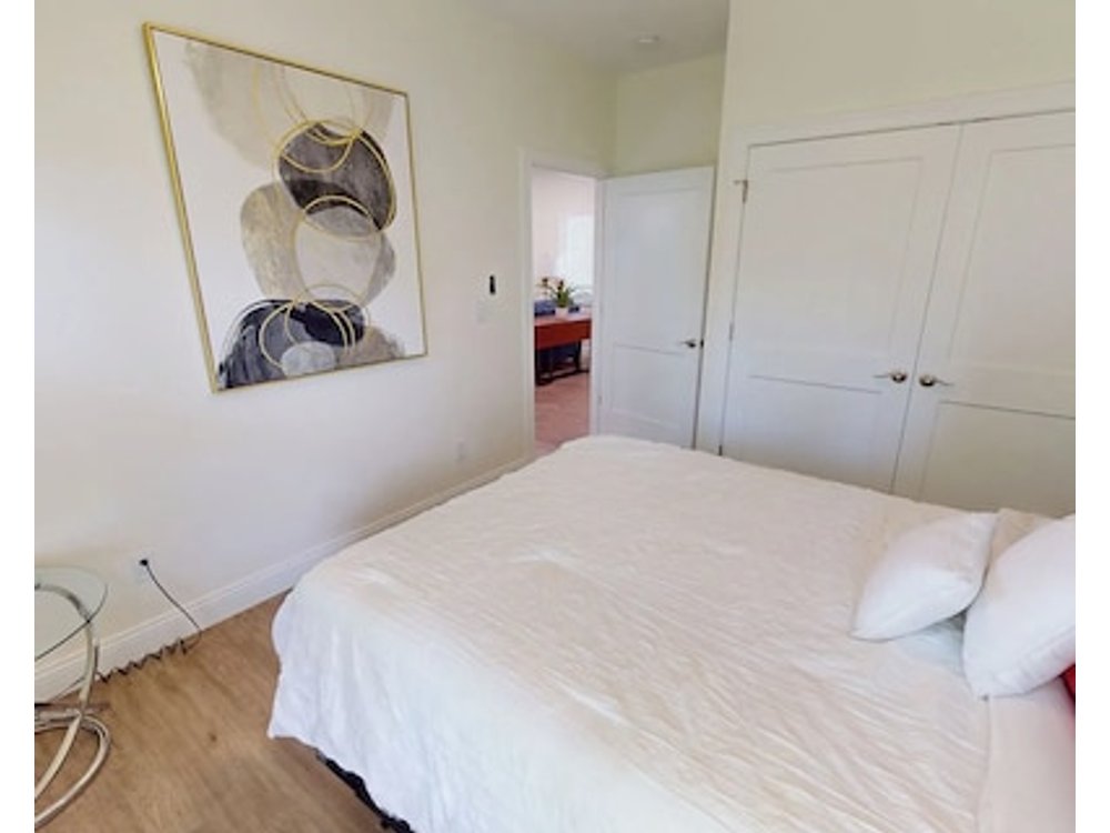 New! 3br 2ba Iu Campus Getaway For Up To 6! Right By Iu Athletics!