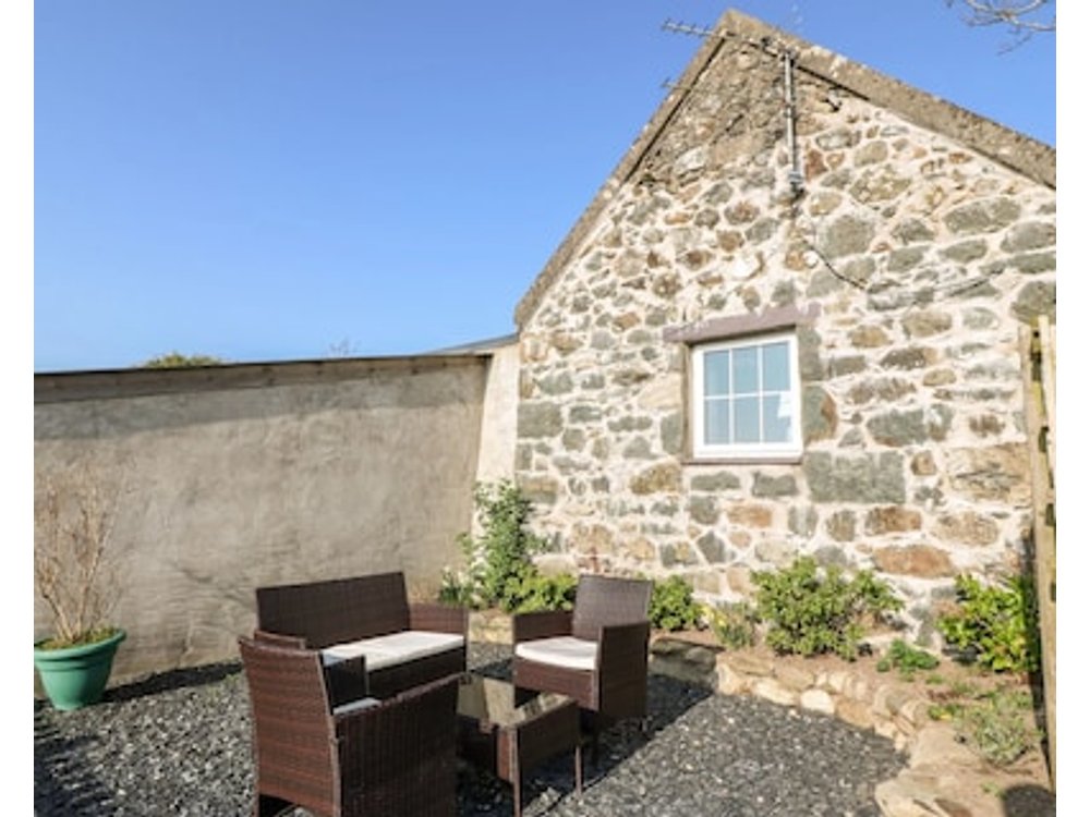 Bwthyn Celyn (holly Cottage) Pet Friendly In Pwllheli Ref 921647