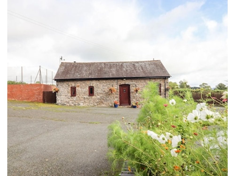 Bwthyn Ty Newydd Country Holiday Cottage In Llangadfan Ref 931076